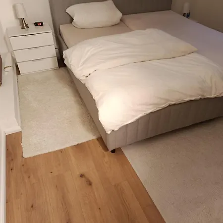 Zum Gruenen Lägenhet *